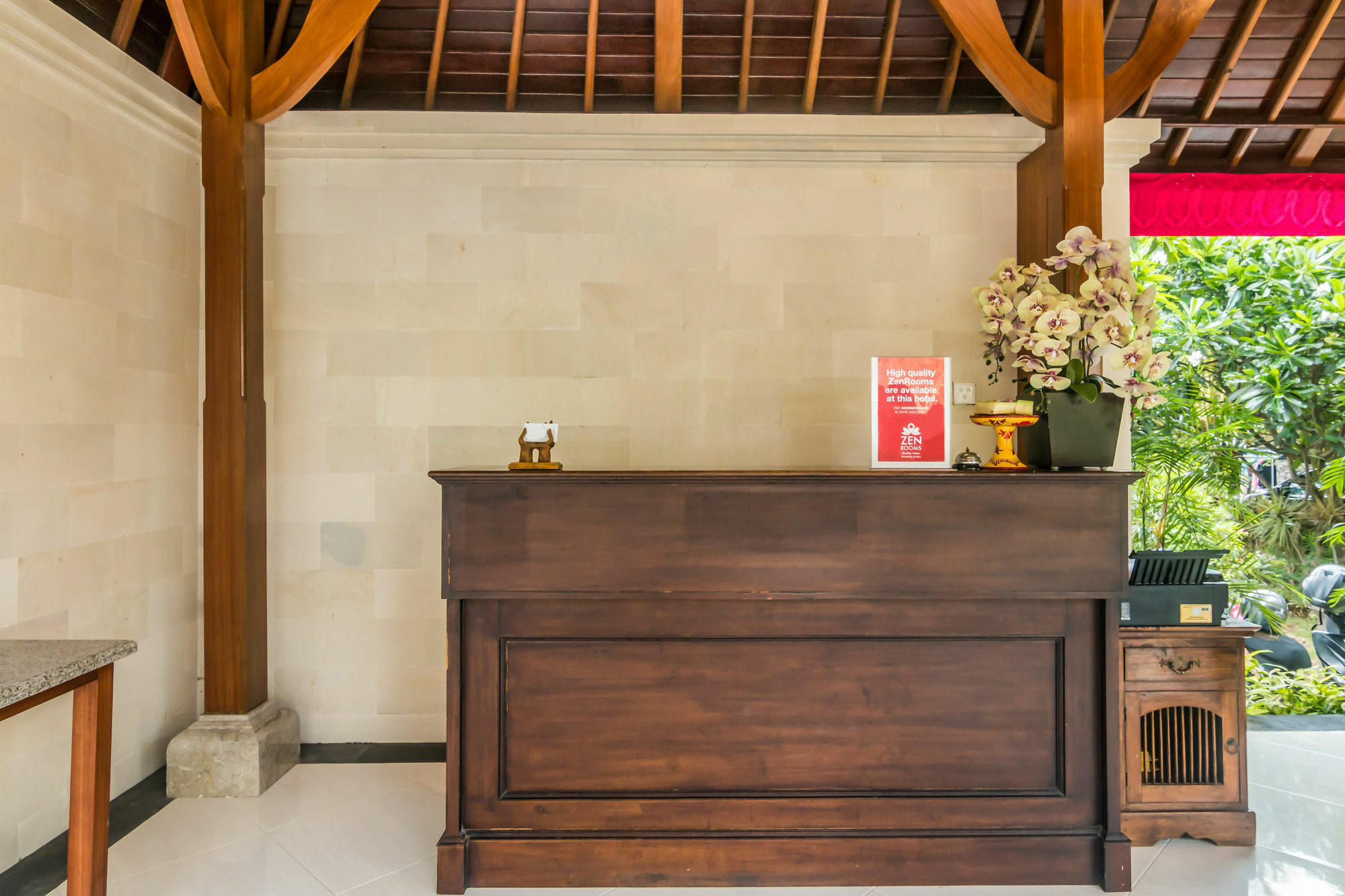 Zen Rooms Basic Kuta Kubu Anyar Exterior foto